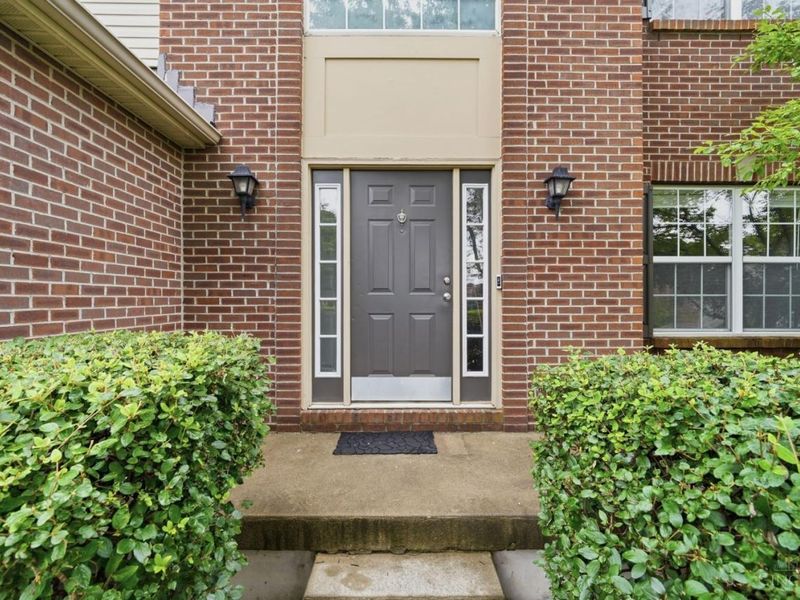 8314 Sea Mist Court, West Chester, OH 45069 Photo 2
