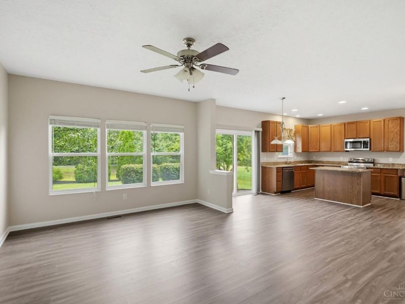 8314 Sea Mist Court, West Chester, OH 45069 Photo 6