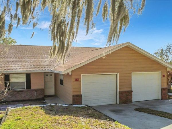 202 FERNWOOD STREET , LEESBURG, FL 34748