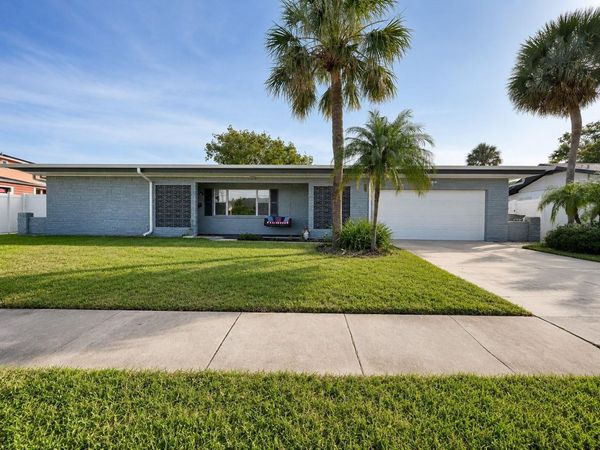 6004 MEMORIAL HIGHWAY, TAMPA, FL 33615