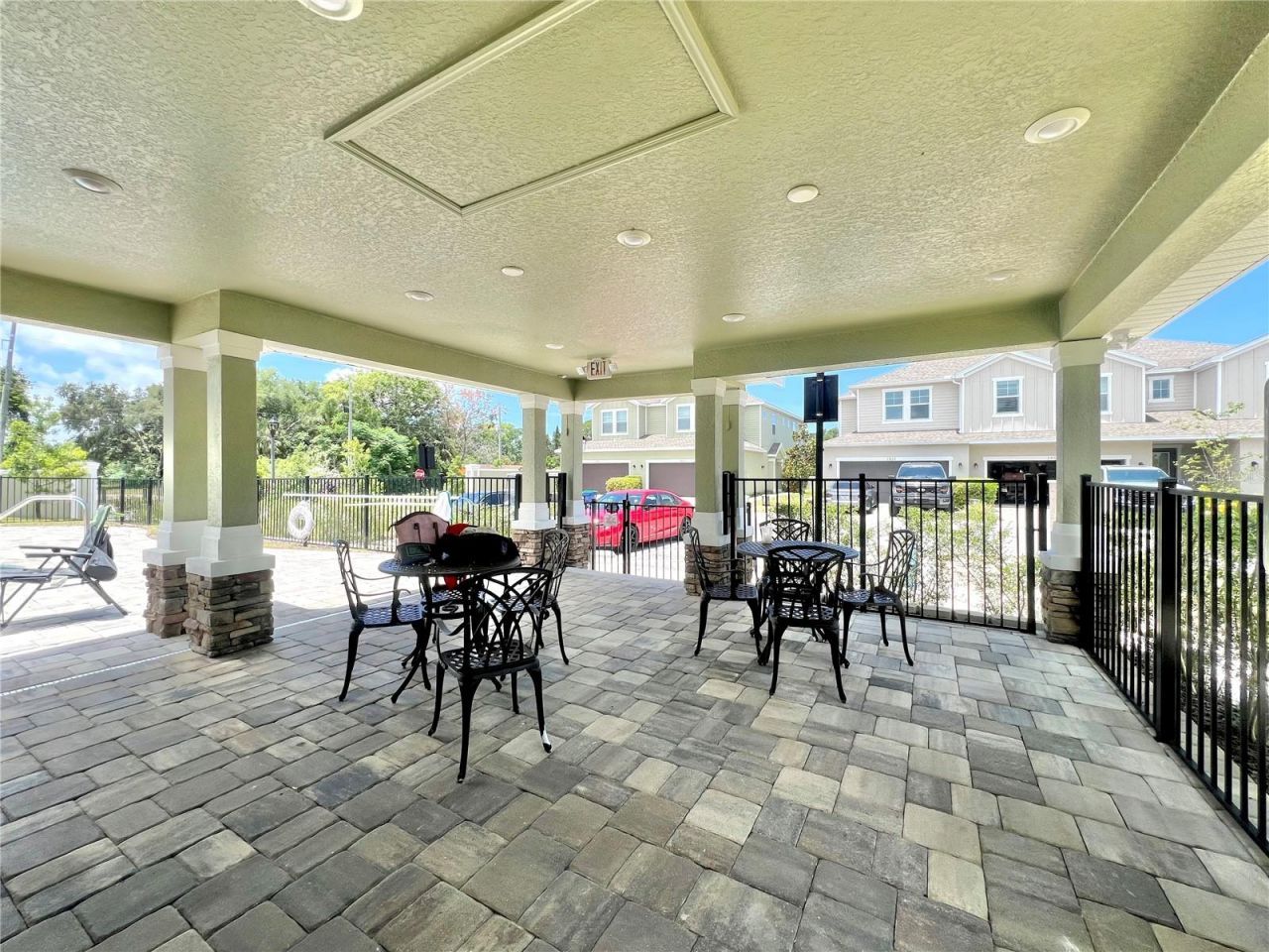 1879 Trailside Drive, Palm Harbor, FL 34683 Photo
