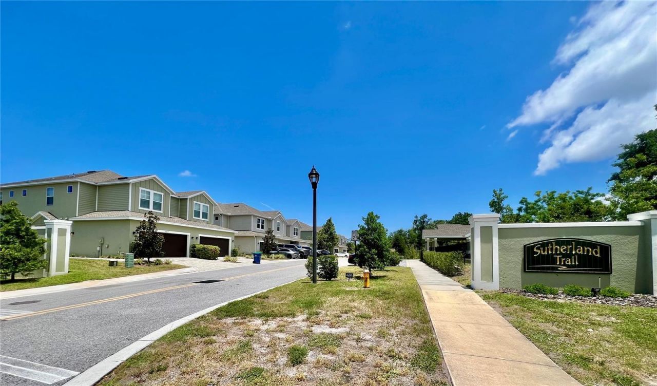 1879 Trailside Drive, Palm Harbor, FL 34683 Photo