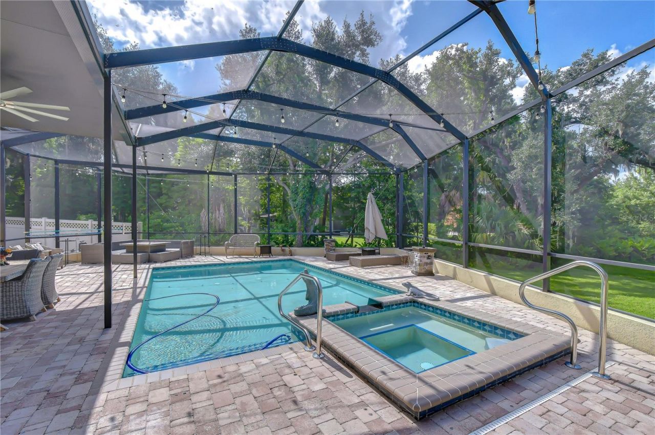 1009 Emerald Creek Drive, Valrico, FL 33596 Photo
