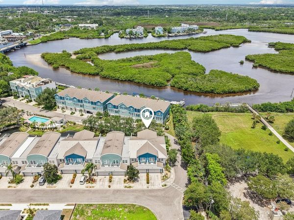 131 ATHENIAN WAY, TARPON SPRINGS, FL 34689