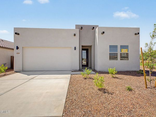 17229 W SAGUARO VISTA Drive, Surprise, AZ 85387