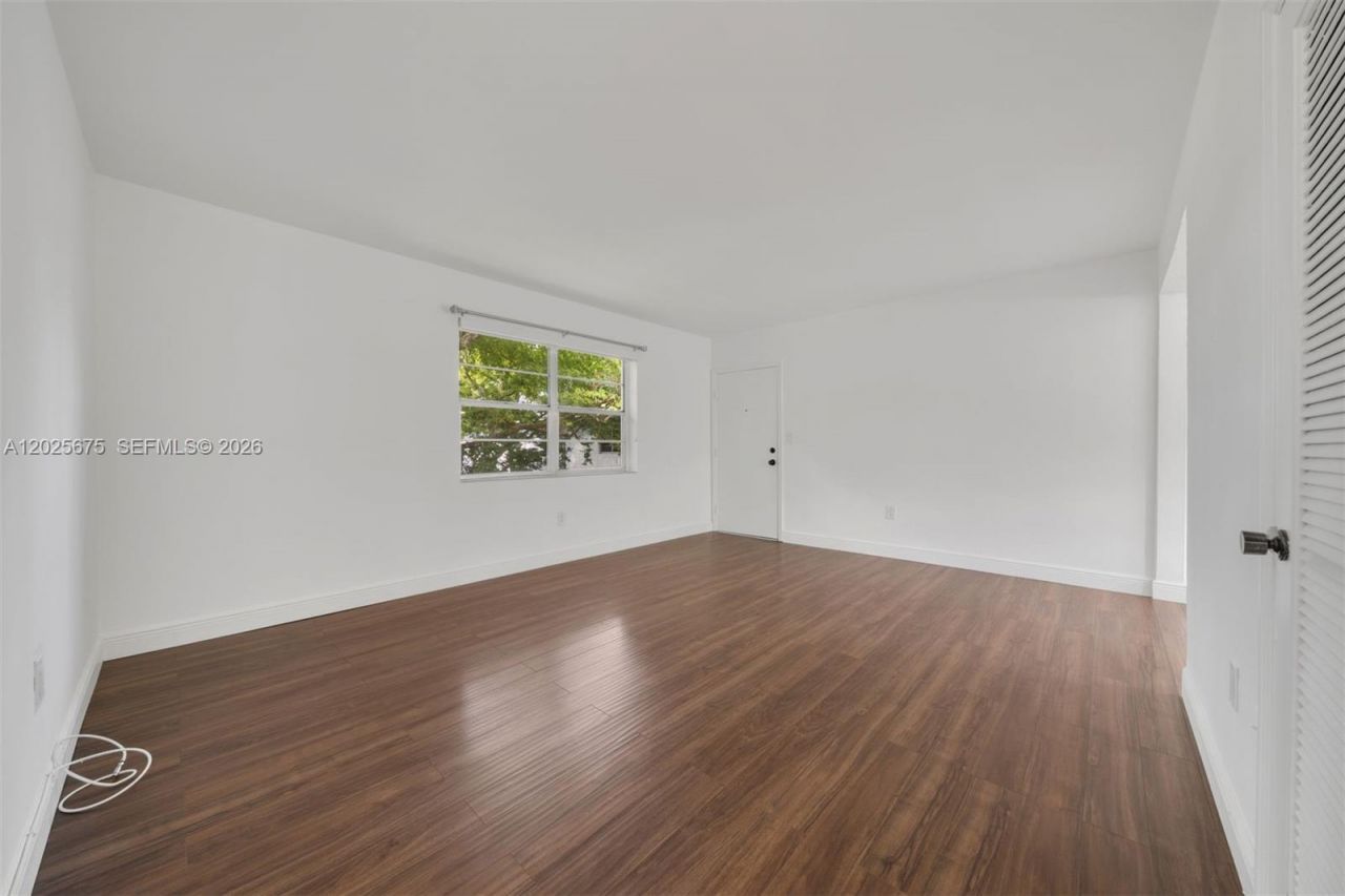5605 SW 80th St, Unit 10D, Miami, FL 33143 Photo