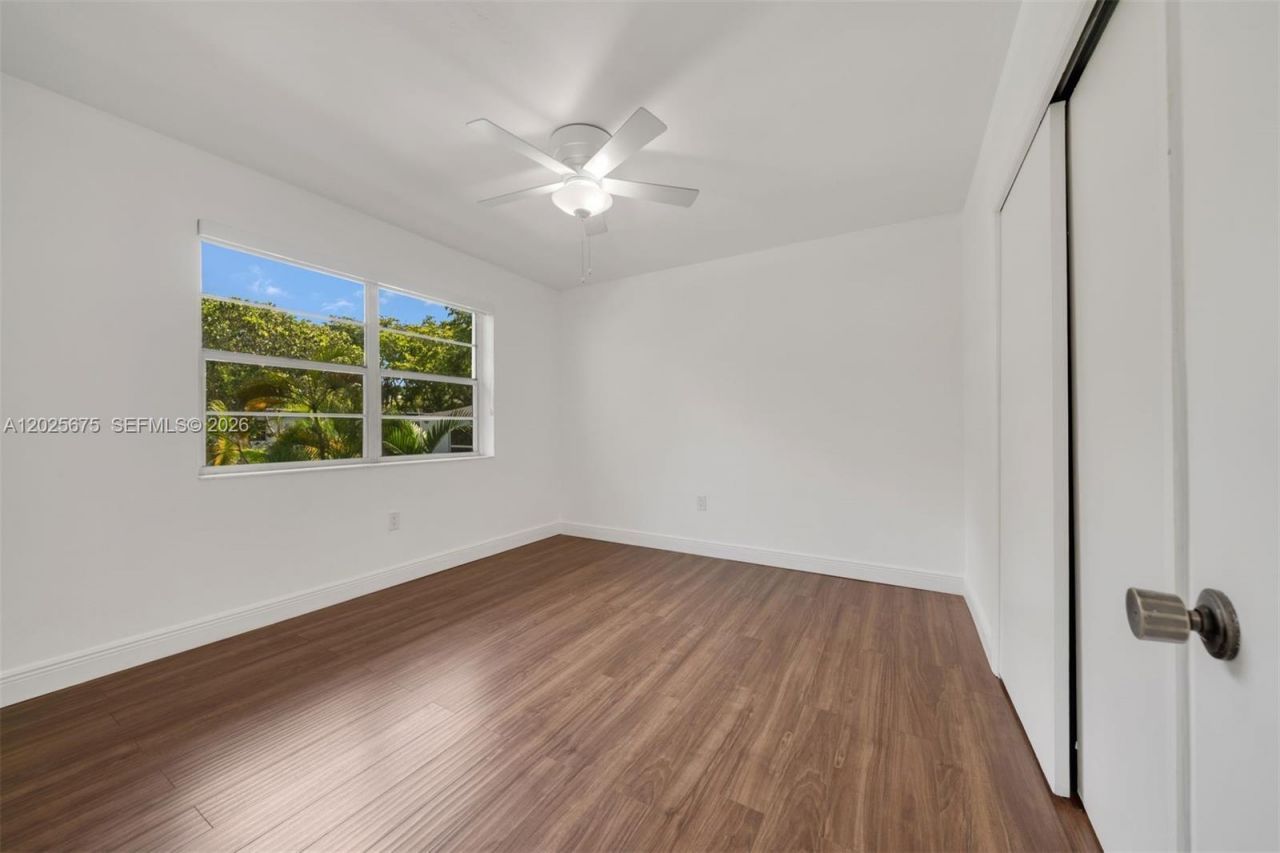 5605 SW 80th St, Unit 10D, Miami, FL 33143 Photo