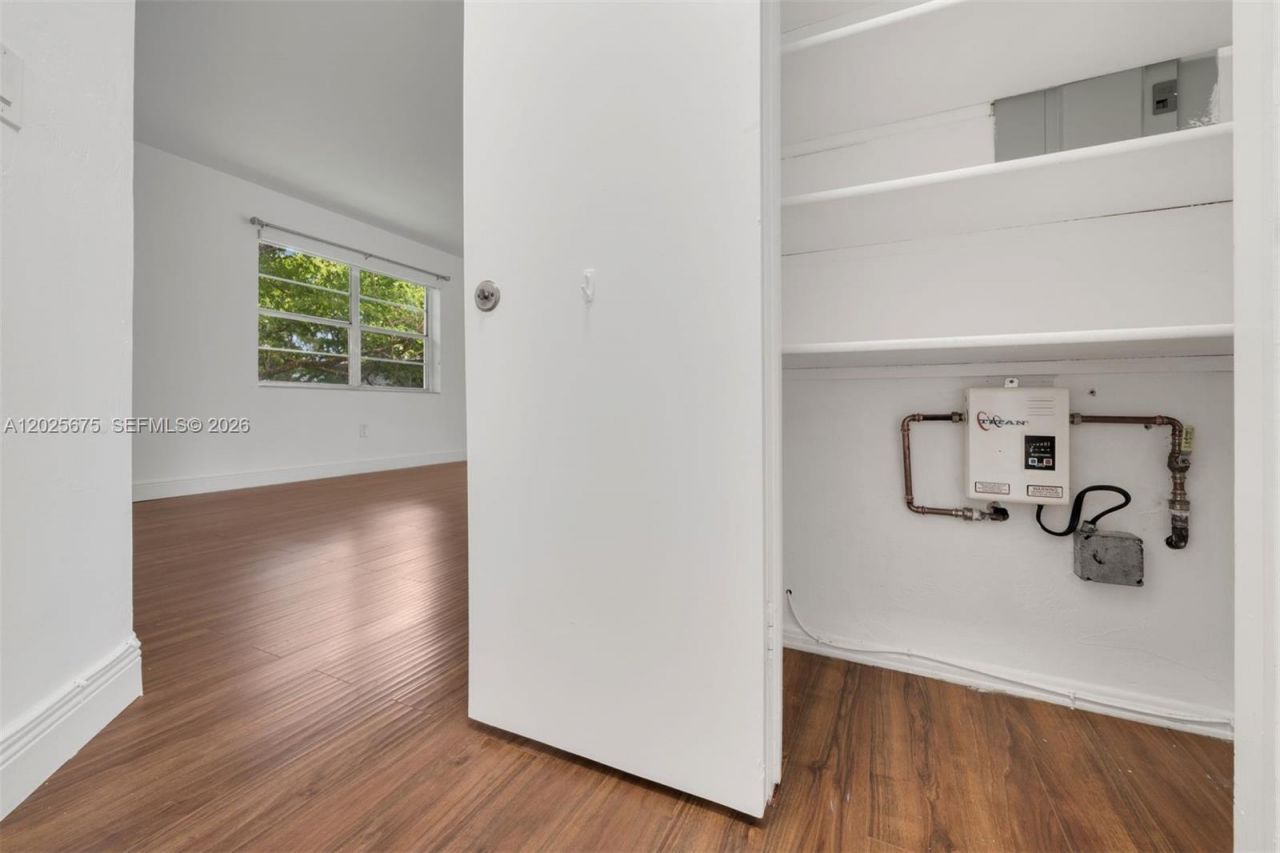 5605 SW 80th St, Unit 10D, Miami, FL 33143 Photo
