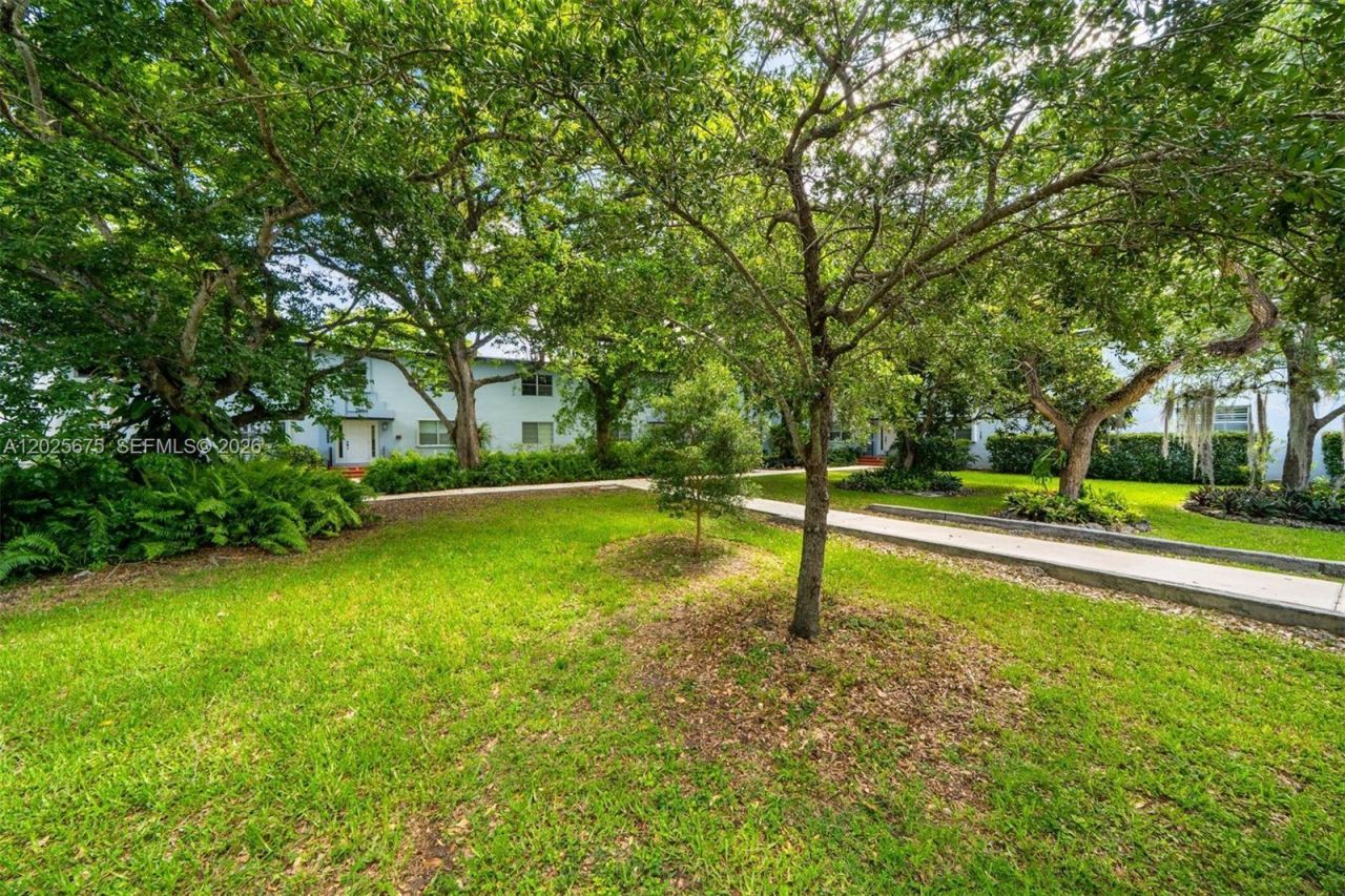 5605 SW 80th St, Unit 10D, Miami, FL 33143 Photo