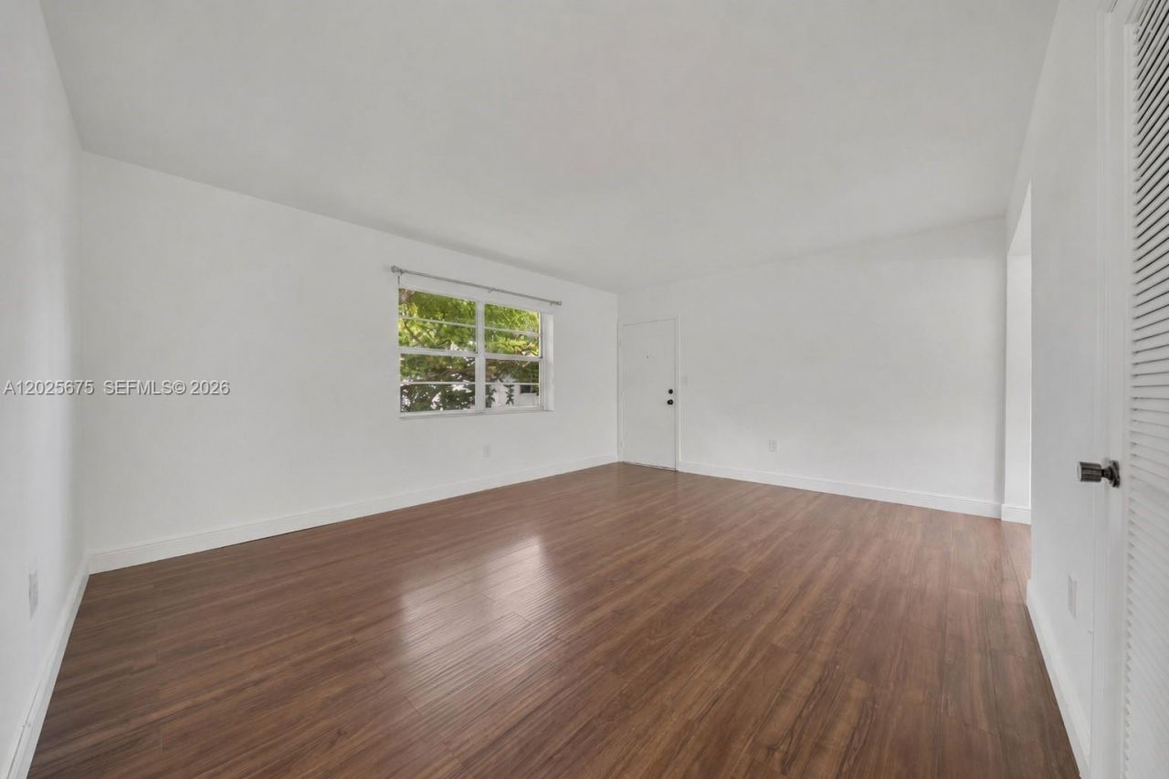 5605 SW 80th St, Unit 10D, Miami, FL 33143 Photo