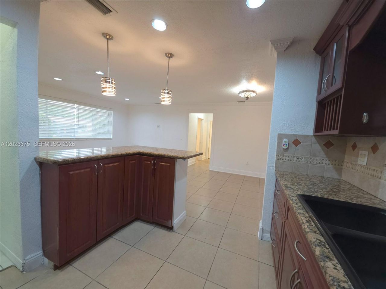 8420 NW 10th St , Pembroke Pines, FL 33024 Photo