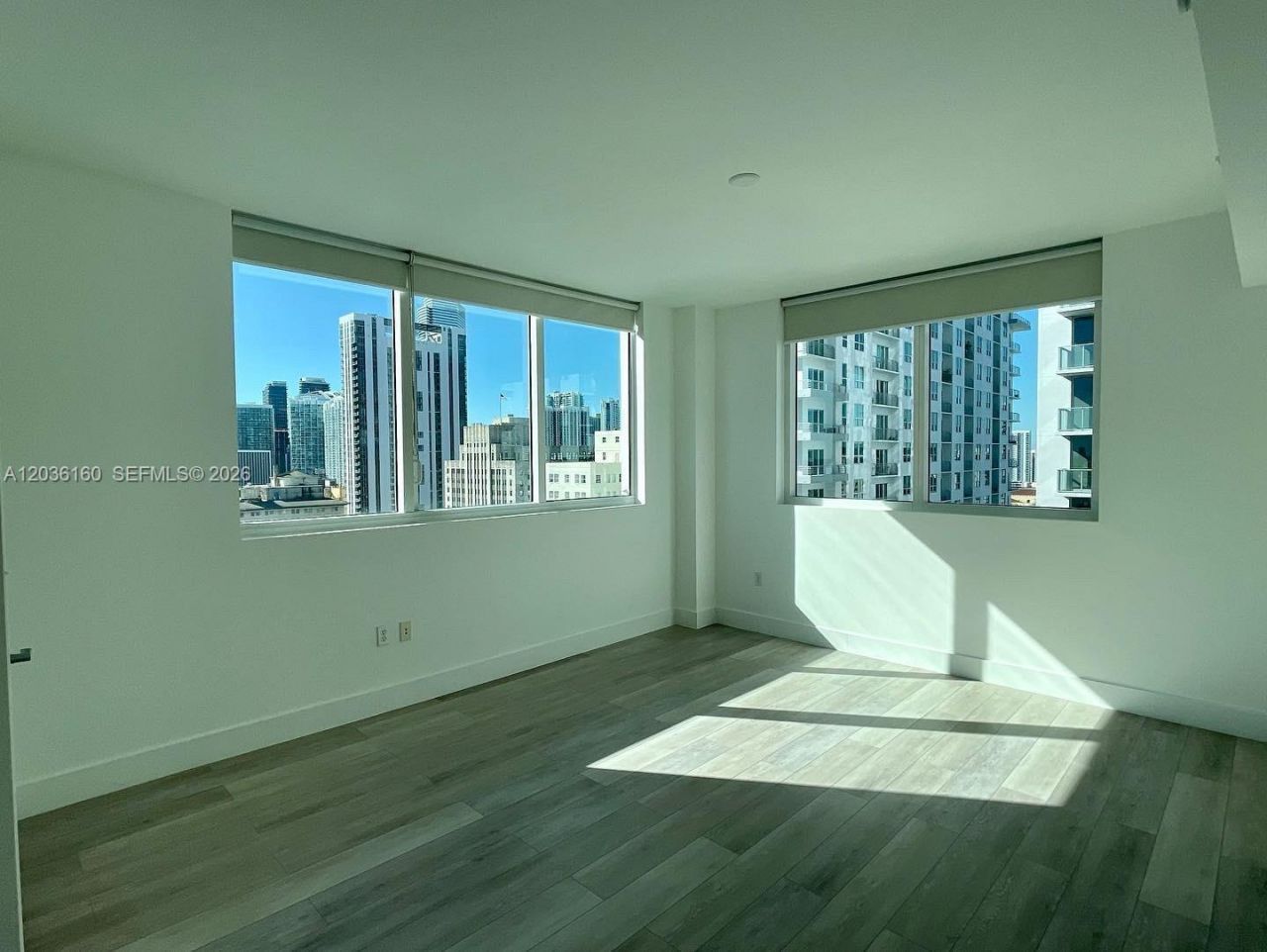 253 NE 2nd St , Unit 2108, Miami, FL 33132 Photo