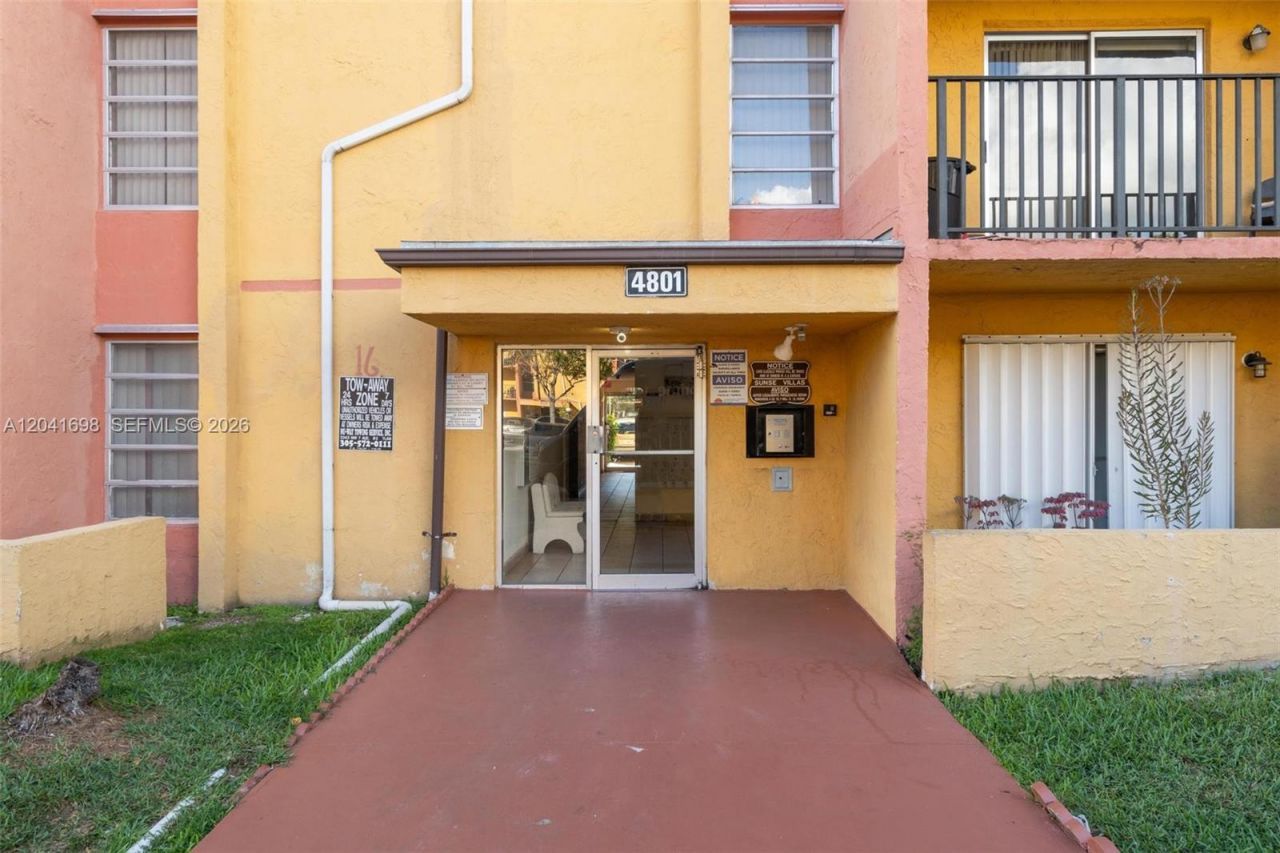 4801 NW 7th St , Unit 109-16, Miami, FL 33126 Photo