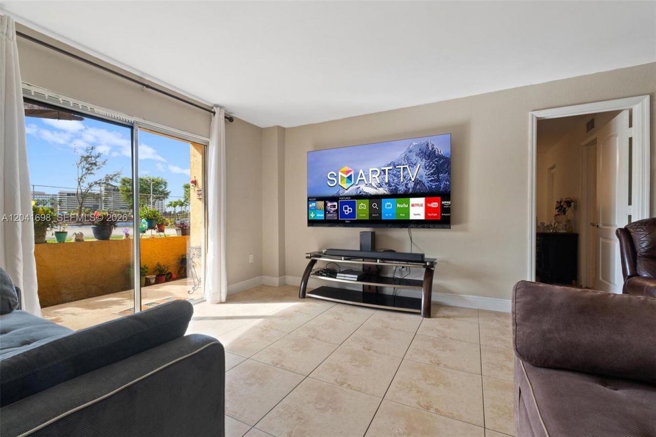4801 NW 7th St , Unit 109-16, Miami, FL 33126 Photo
