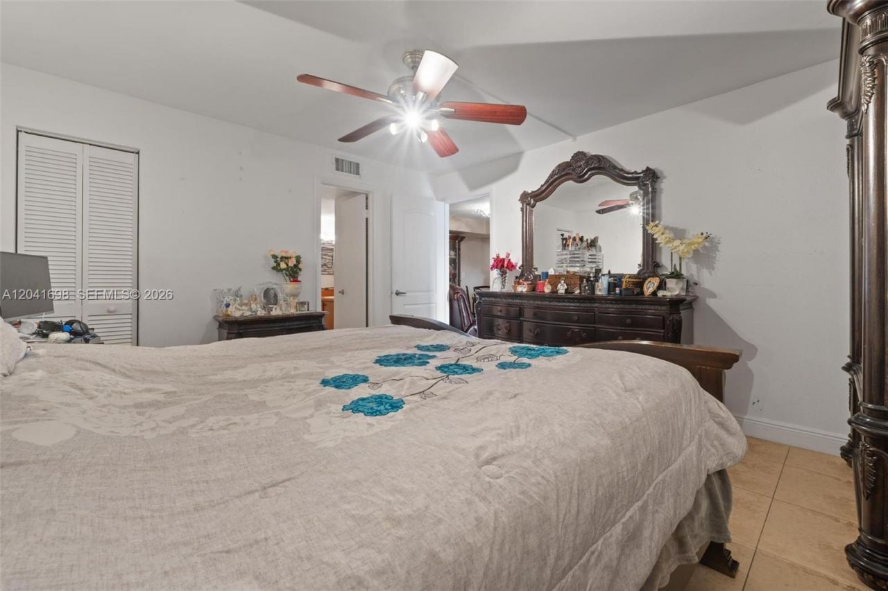 4801 NW 7th St , Unit 109-16, Miami, FL 33126 Photo