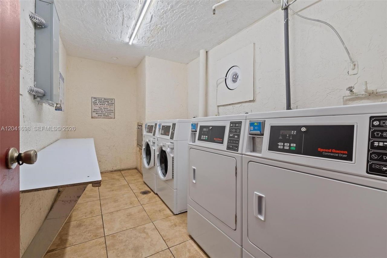 4801 NW 7th St , Unit 109-16, Miami, FL 33126 Photo