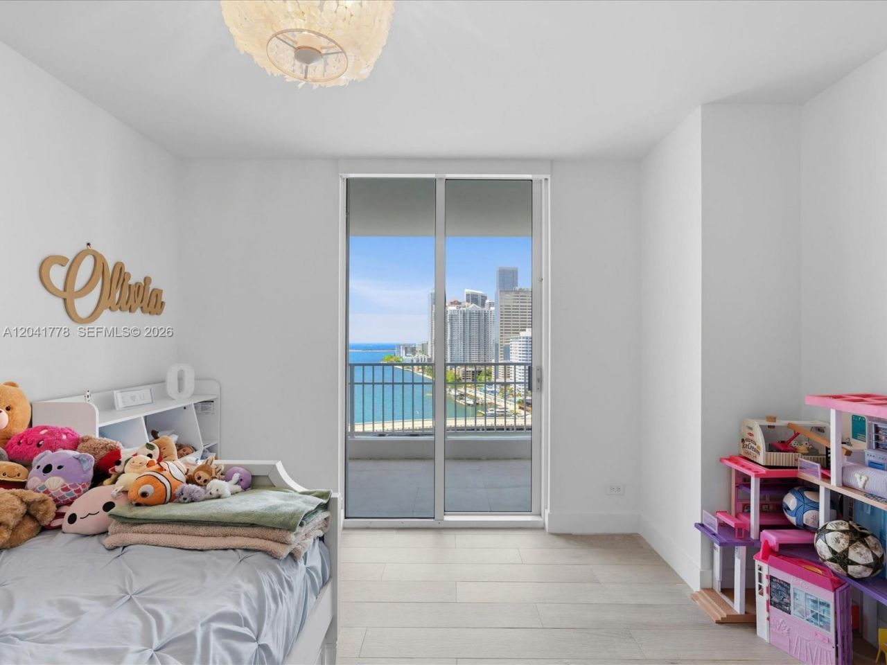 701 Brickell Key Blvd , Unit 1903, Miami, FL 33131 Photo
