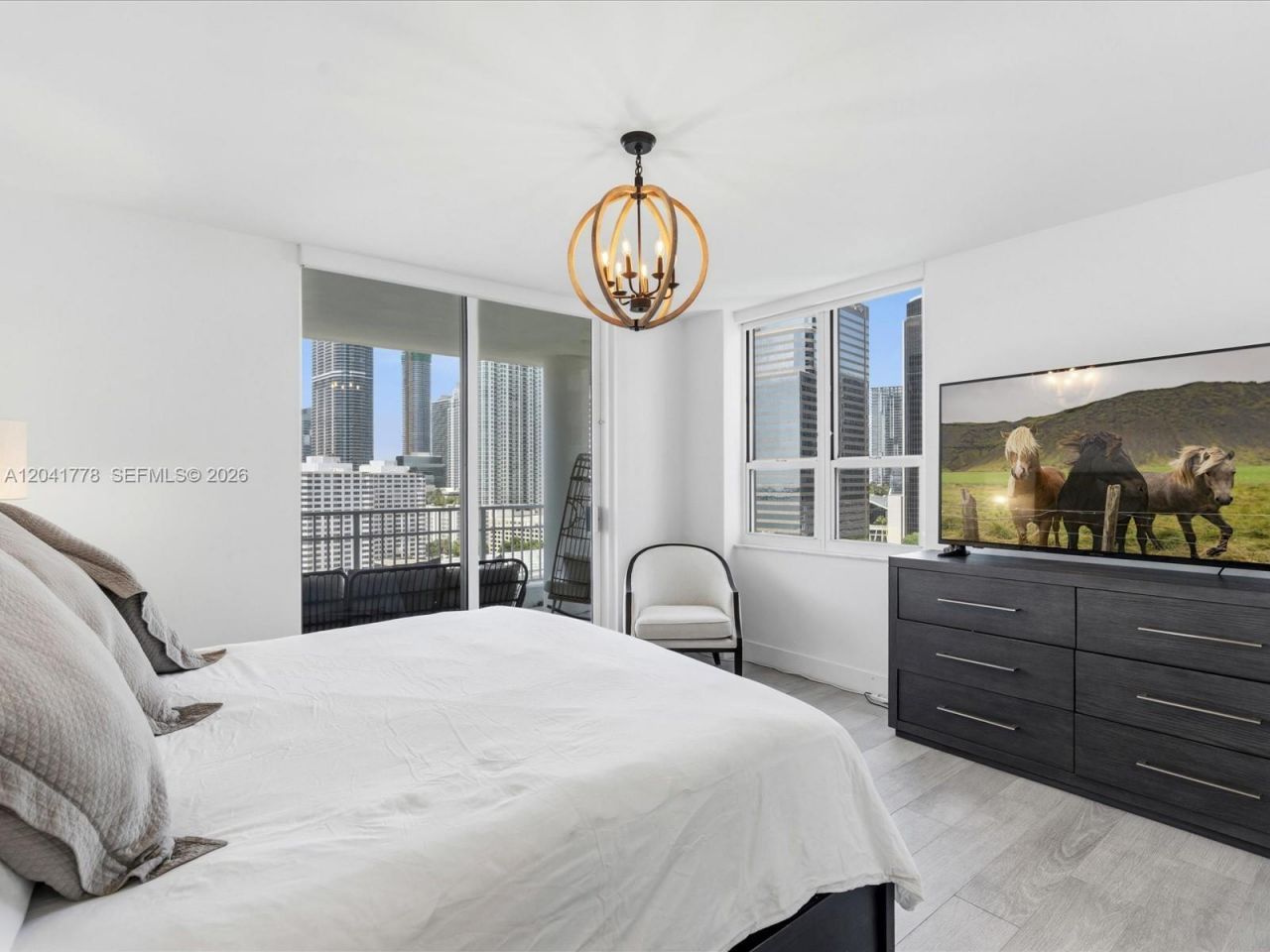 701 Brickell Key Blvd , Unit 1903, Miami, FL 33131 Photo