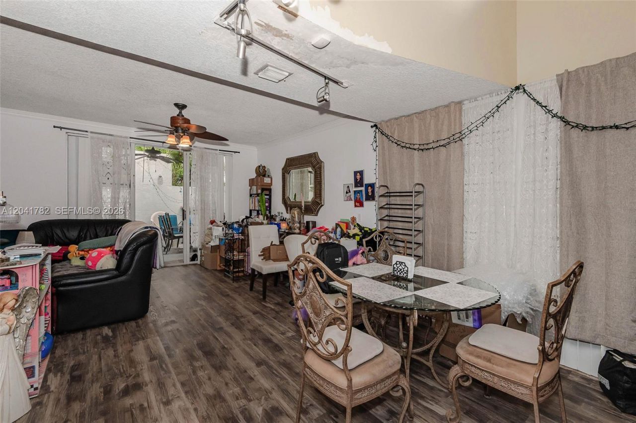 2327 SW 82nd Way , North Lauderdale, FL 33068 Photo
