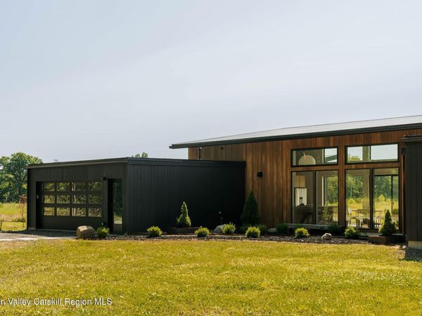 11 Franklin Lane, Accord, NY 12404