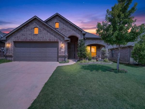 2541 Hadley Street, Weatherford, TX 76087