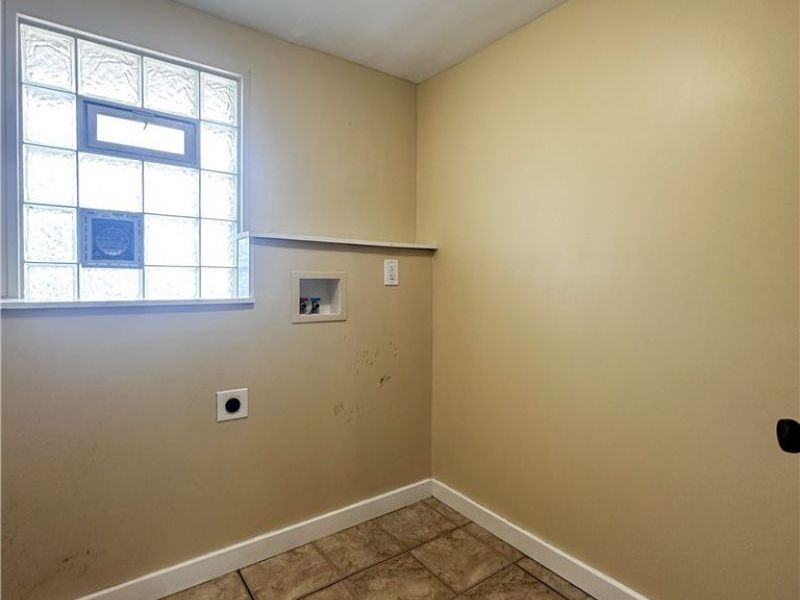 40 Madison Avenue, Niles, OH 44505 Photo 36