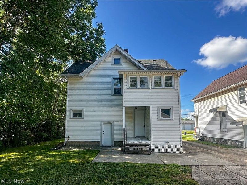 40 Madison Avenue, Niles, OH 44505 Photo 38