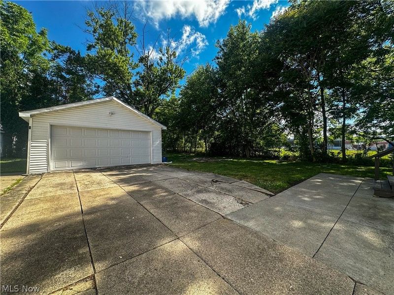 40 Madison Avenue, Niles, OH 44505 Photo 4