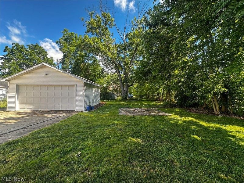 40 Madison Avenue, Niles, OH 44505 Photo 41