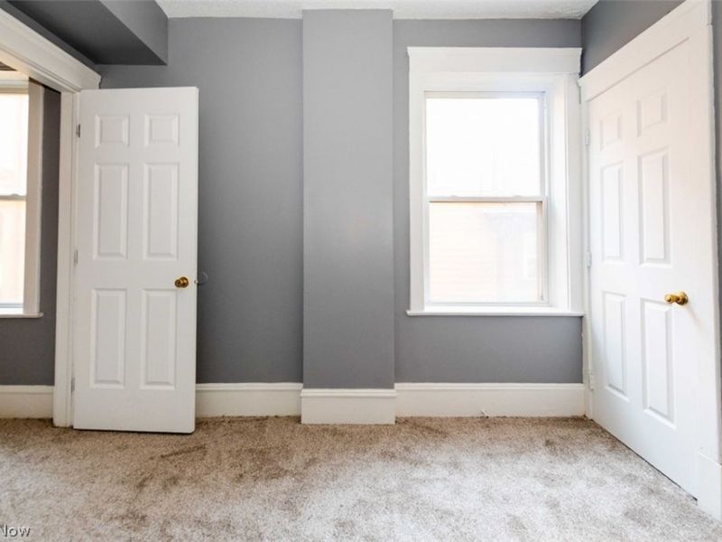 5612 Linwood Avenue, Cleveland, OH 44103 Photo 18