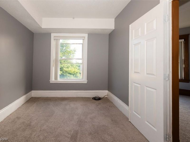 5612 Linwood Avenue, Cleveland, OH 44103 Photo 29