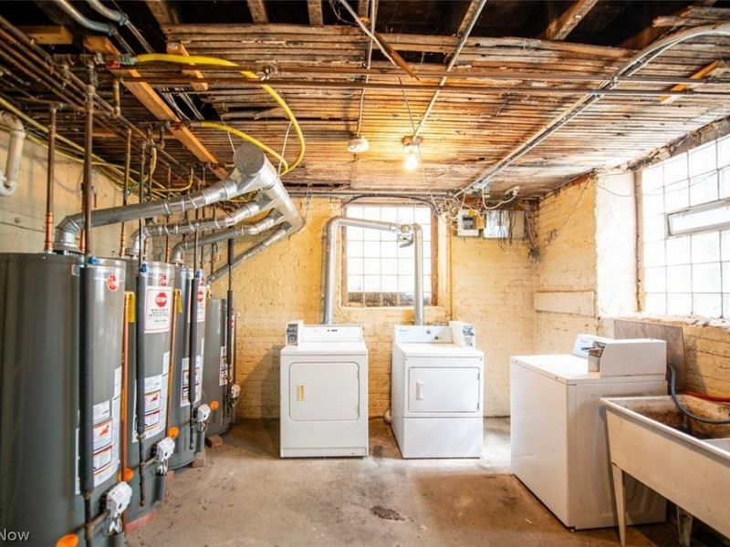 5612 Linwood Avenue, Cleveland, OH 44103 Photo 33