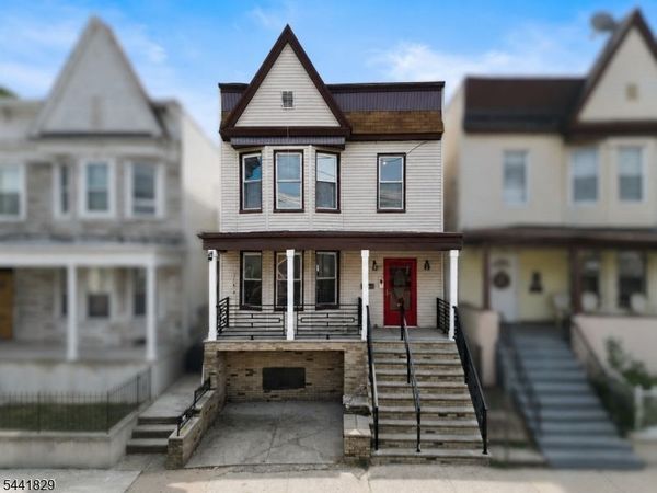 103 Virginia Ave, Jersey, NJ 07304