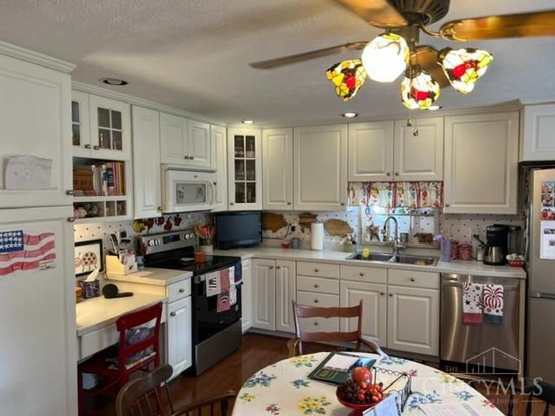 5821 Monassas Run Drive, Miami Twp, OH 45150 Photo 7