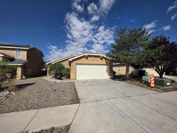2767 Sundance Kid Drive SW, Albuquerque, NM 87121