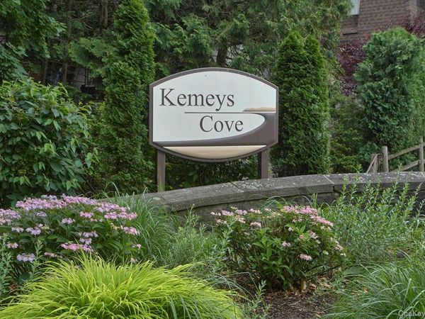 317 Kemey Cove , Unit 317, Briarcliff Manor, NY 10562