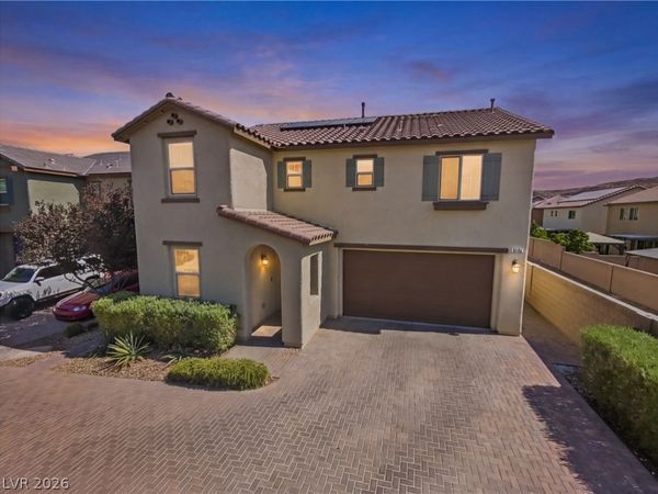 9545 Northvale Court, Las Vegas, NV 89148