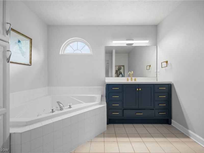 1951 Heron Glen Court, Macedonia, OH 44056 Photo 19