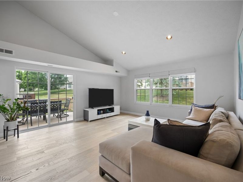 1951 Heron Glen Court, Macedonia, OH 44056 Photo 6