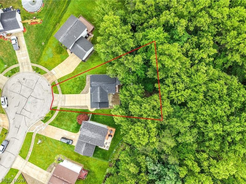 653 Diamond Circle, Ravenna, OH 44266 Photo 13