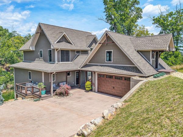 95 Watersong CIR , Union Hall, VA 24176
