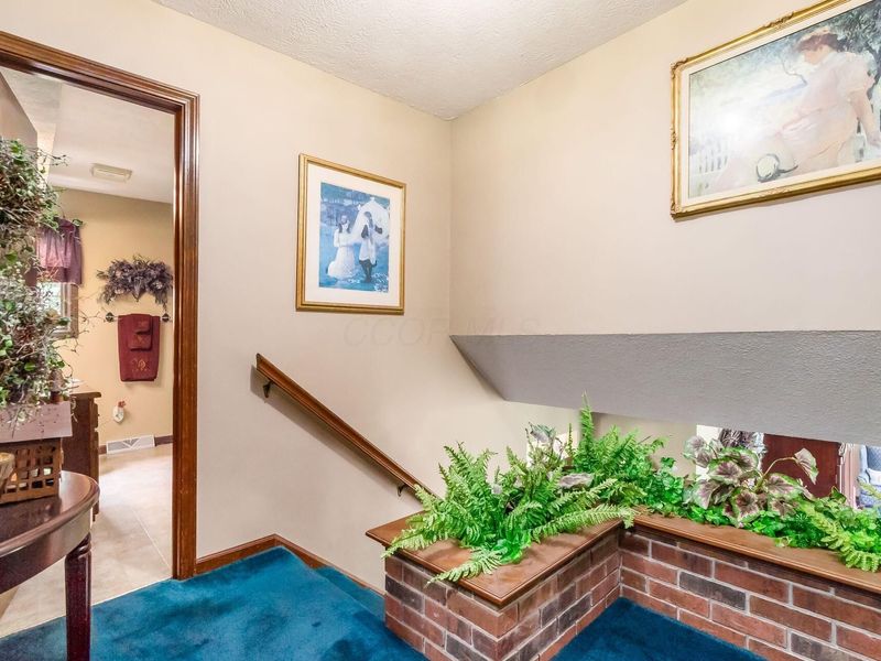 11525 Woodbridge Lane NW, Baltimore, OH 43105 Photo 25