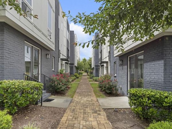 836 Winslow Way, Atlanta, GA 30318