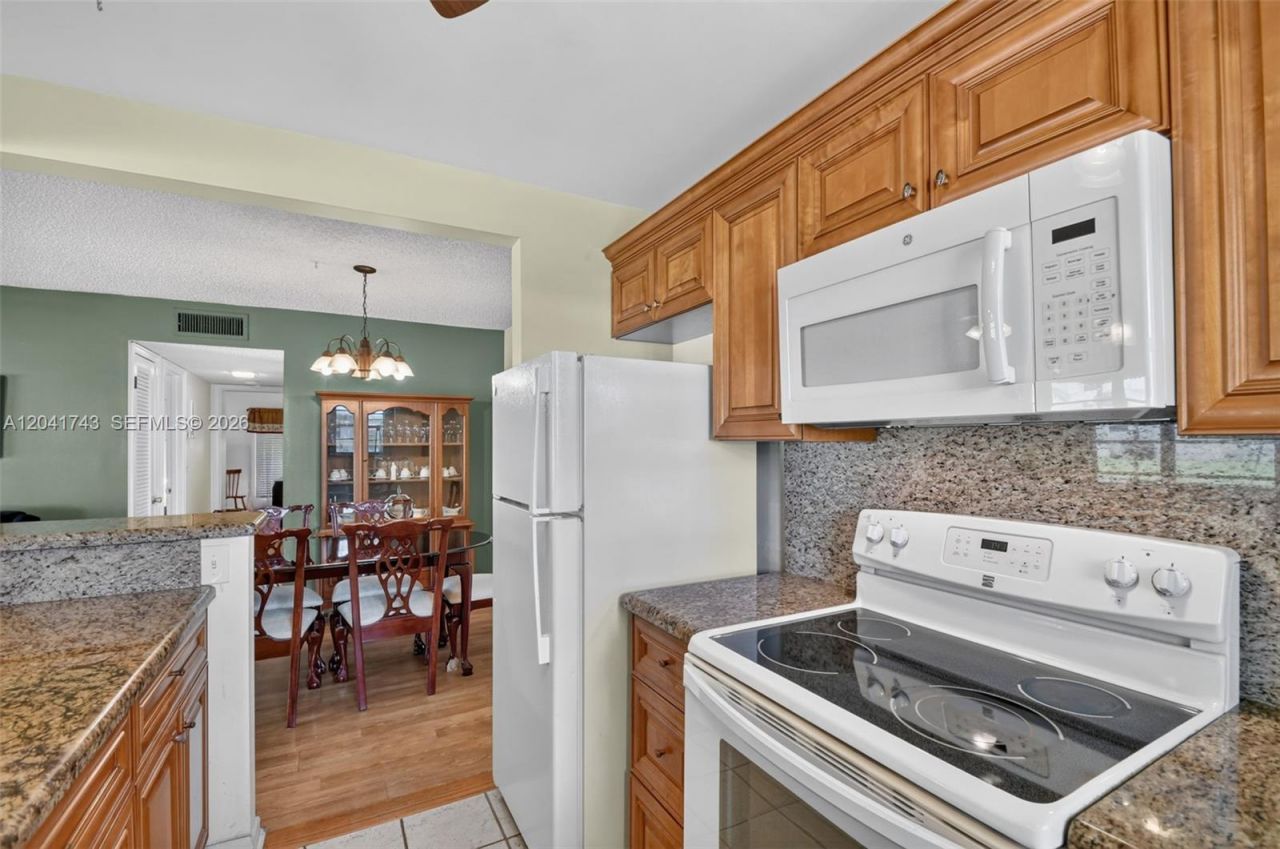 3241 Ridge Hill Rd , Boynton Beach, FL 33435 Photo