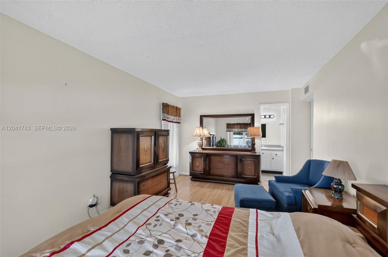 3241 Ridge Hill Rd , Boynton Beach, FL 33435 Photo