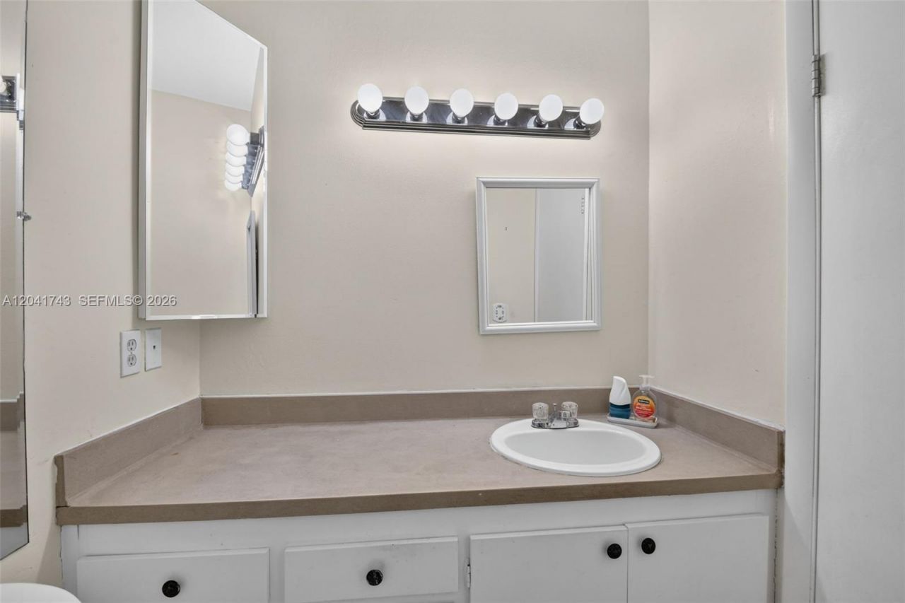 3241 Ridge Hill Rd , Boynton Beach, FL 33435 Photo