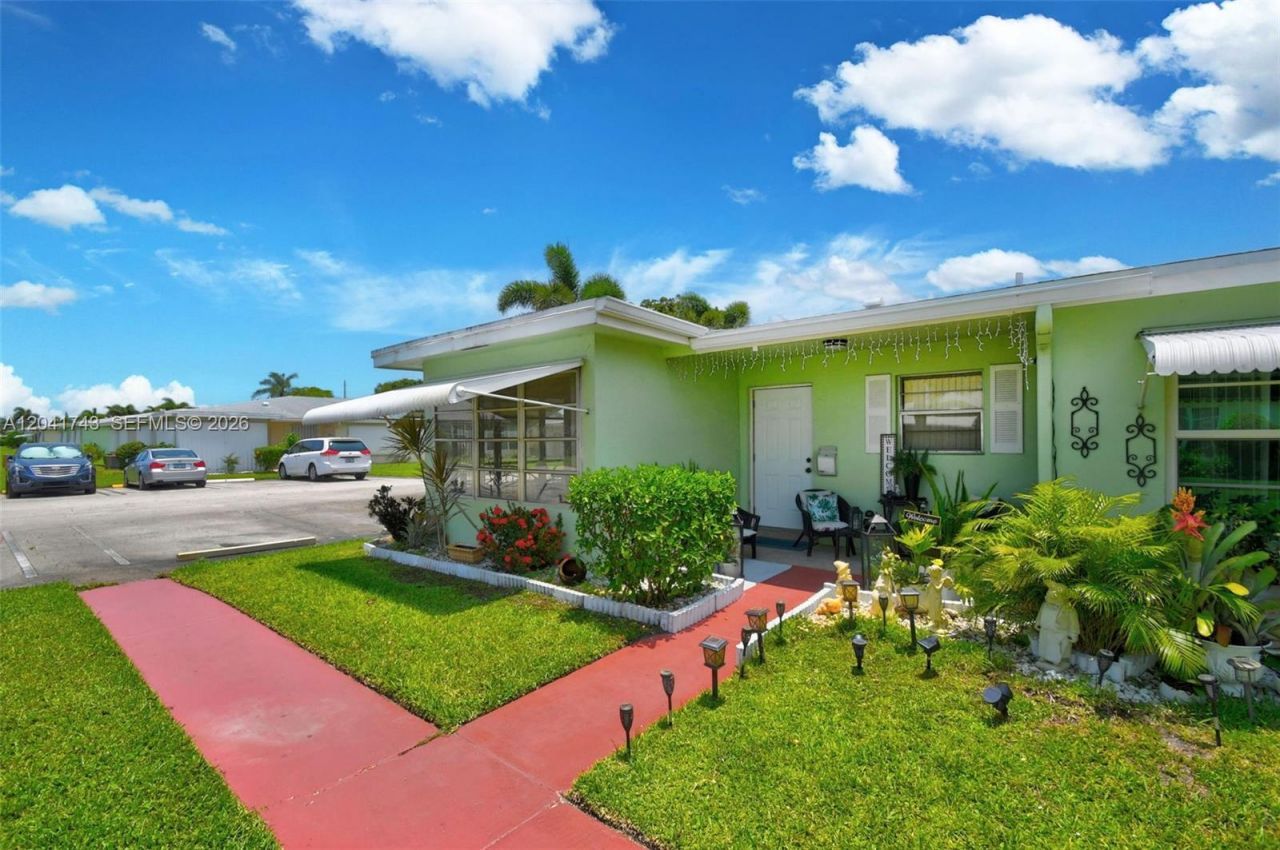 3241 Ridge Hill Rd , Boynton Beach, FL 33435 Photo