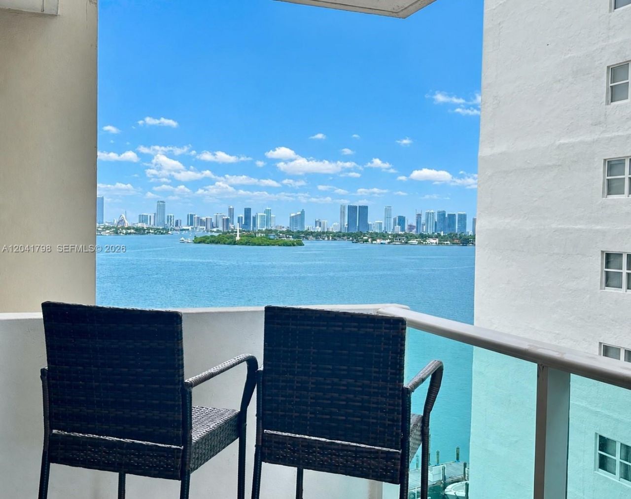 1200 West Ave, Unit 724, Miami Beach, FL 33139 Main Photo