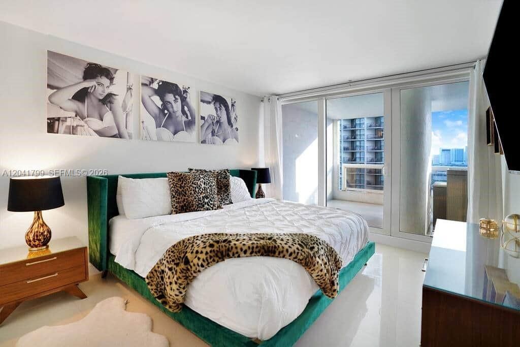 1717 N Bayshore Dr, Unit A-2056, Miami, FL 33132 Photo