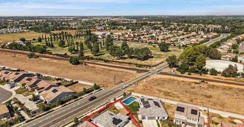 717 Cardoso Dairy Dr, Galt, CA 95632 Photo